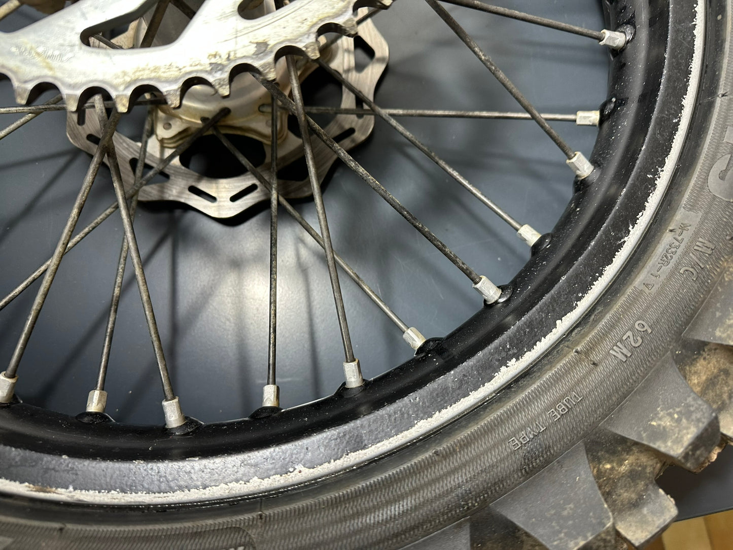 CERCHIO POSTERIORE 19 Ktm Husqvarna Sxf Sx Tc Fc 125 250 450 2016-2023 2551000124430 Rear Wheel