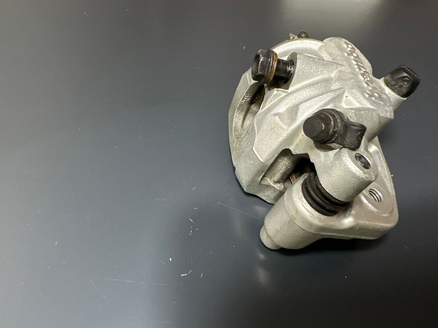 PINZA FRENO ANTERIORE KTM Sx Exc 125 250 300 450 7701301500101 Caliper
