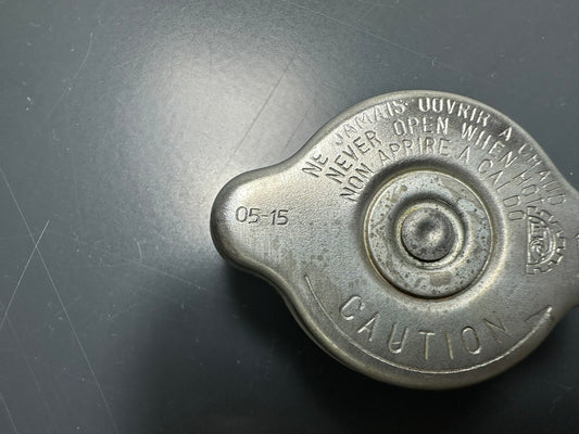 TAPPO RADIATORE Ktm Husqvarna 125 250 450 2016-2023 79035016000 Radiator Cap 1,8 Bar