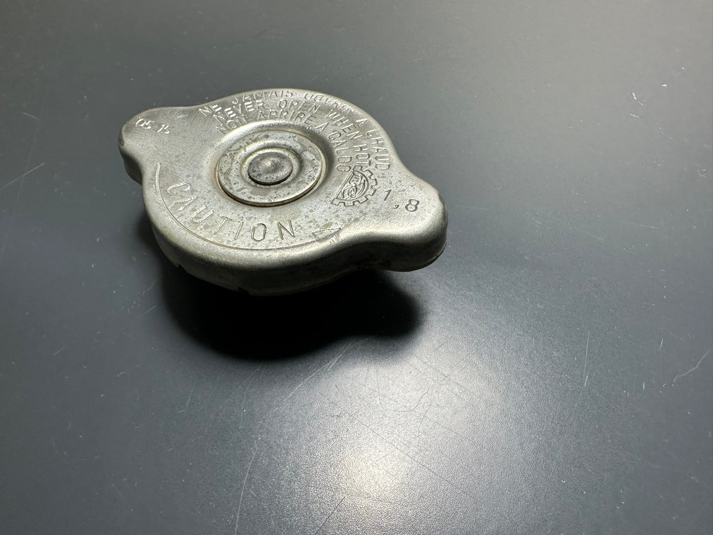 TAPPO RADIATORE Ktm Husqvarna 125 250 450 2016-2023 79035016000 Radiator Cap 1,8 Bar