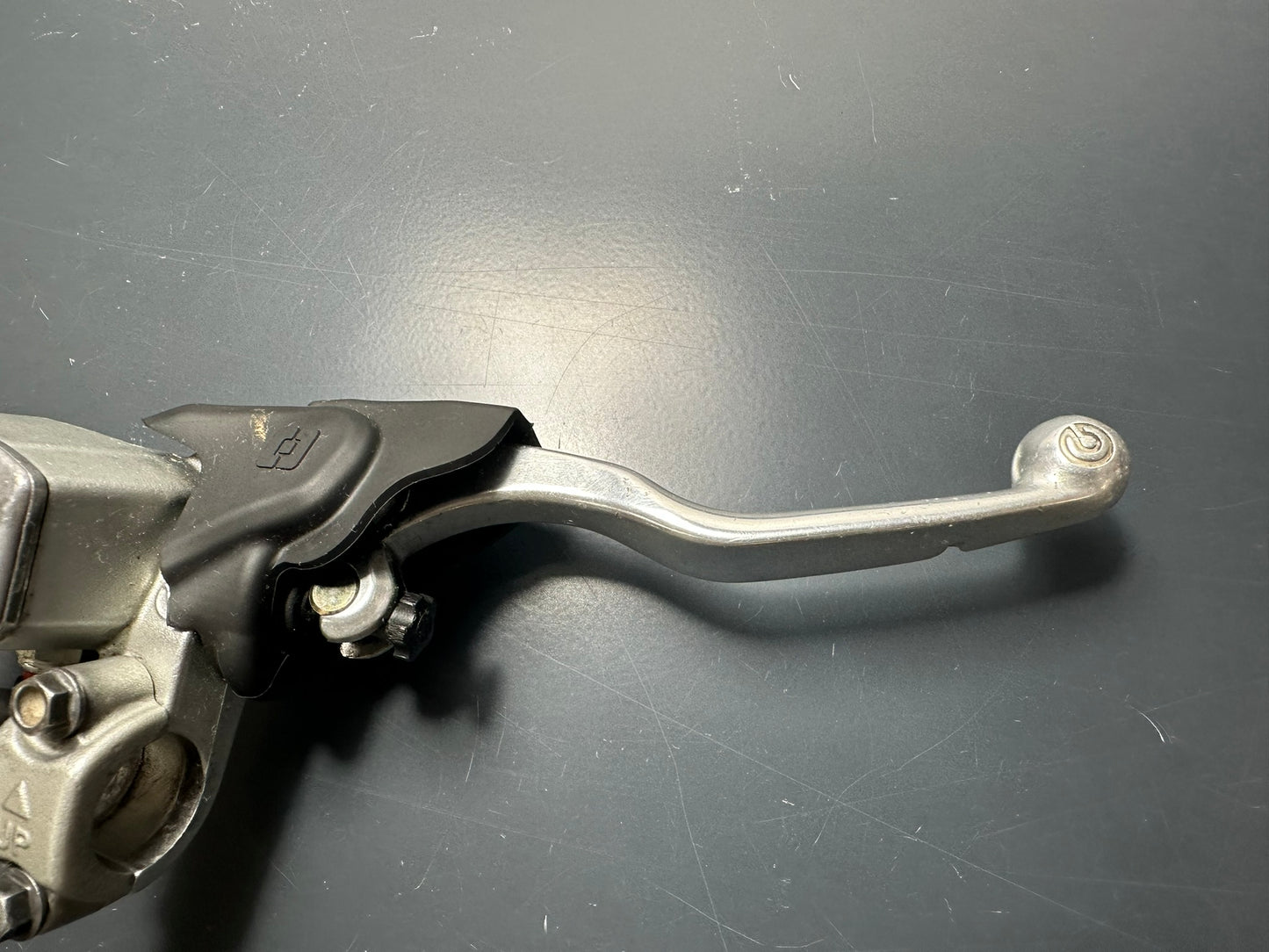POMPA FRENO ANTERIORE BREMBO Ktm Husqvarna Exc Excf Te Fe 125 250 450 2014-2023 77713001144 Hand Break Cylind. Cpl. Exc 14