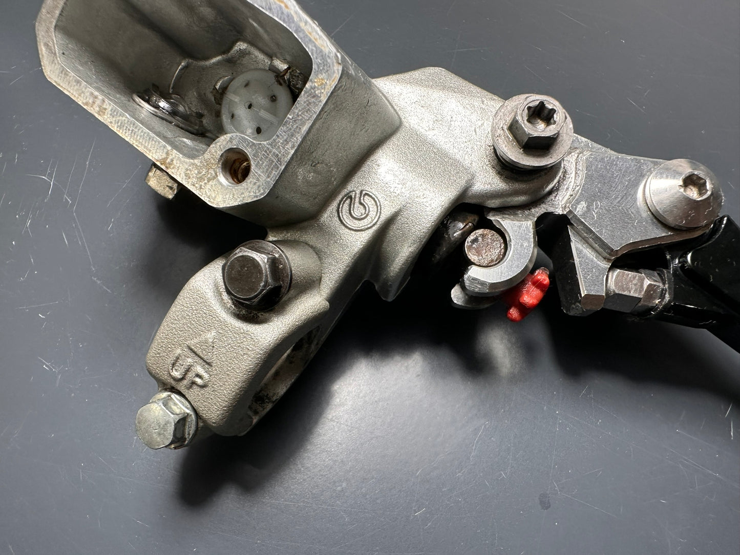 POMPA FRENO ANTERIORE BREMBO Ktm Husqvarna Exc Excf Te Fe 125 250 450 2014-2023 77713001144 Hand Break Cylind. Cpl. Exc 14