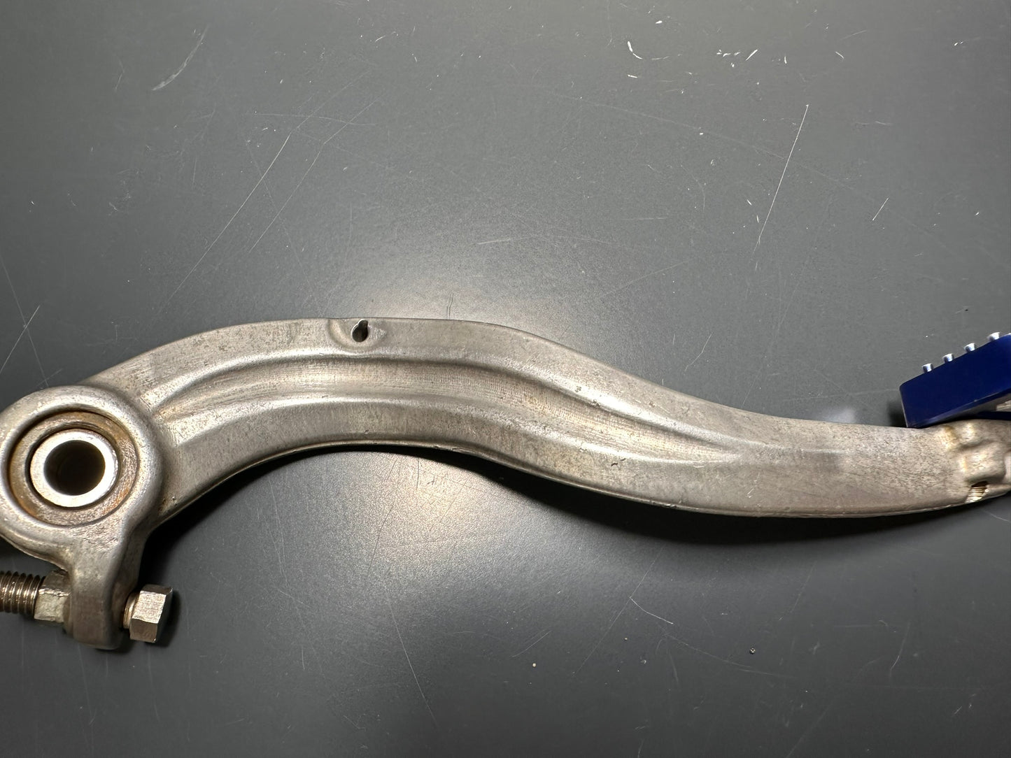 PEDALE FRENO POSTERIORE Ktm Husqvarna 125 250 300 450 77213050044 Foot Brake Lever Cpl.