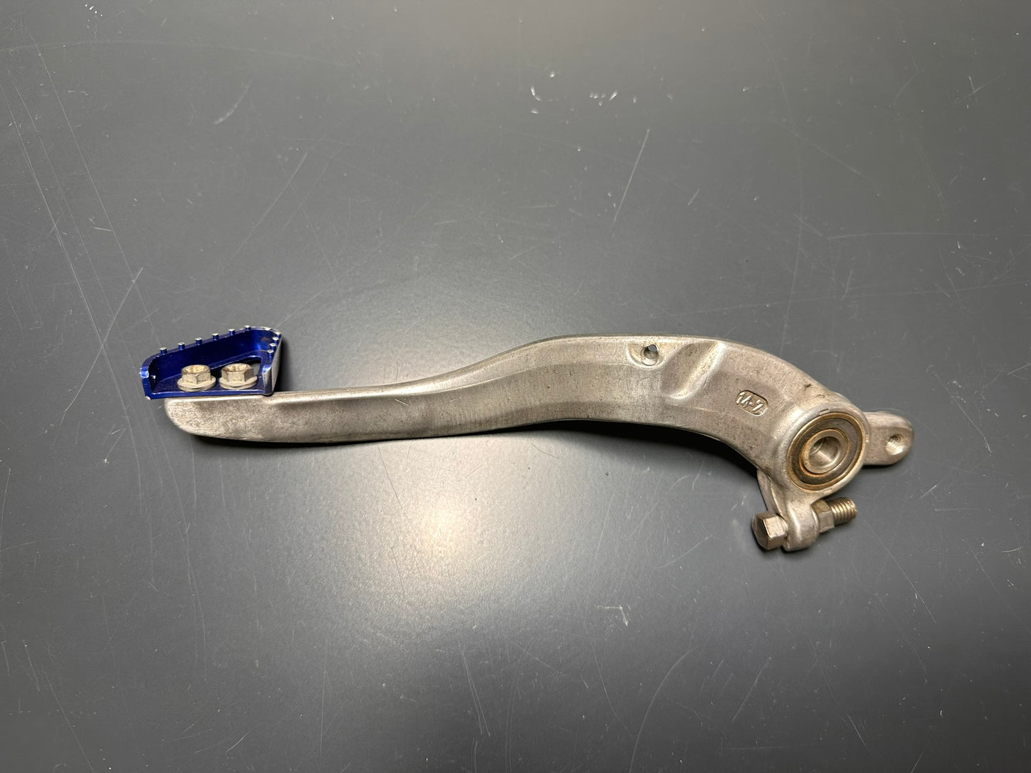 PEDALE FRENO POSTERIORE Ktm Husqvarna 125 250 300 450 77213050044 Foot Brake Lever Cpl.
