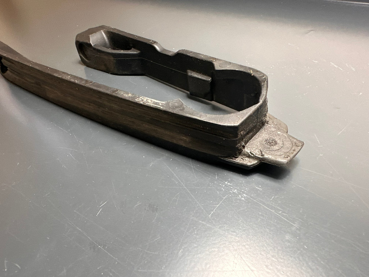 SLIDER CATENA Ktm Husqvarna 125 250 300 450 77204066044 Kit Chain Slider