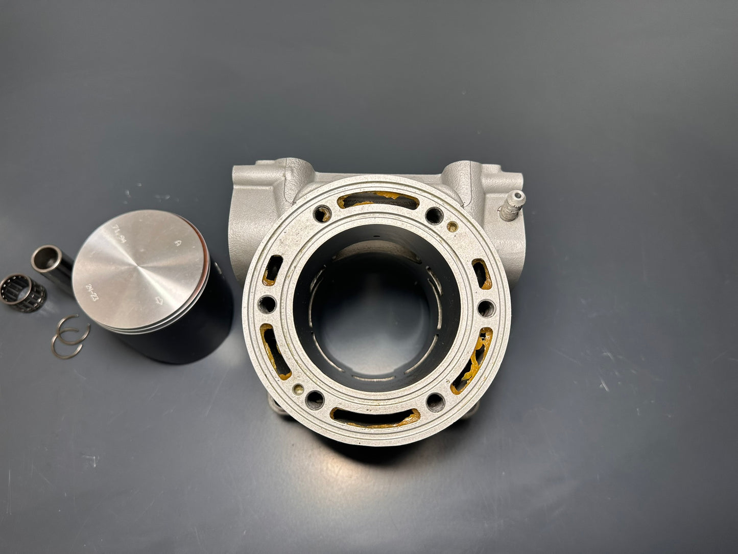 CILINDRO ORIGINALE Ktm Husqvarna Exc Te 300 54830338300 Cylinder