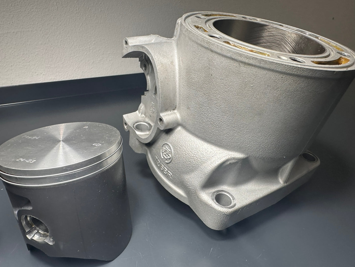 CILINDRO ORIGINALE Ktm Husqvarna Exc Te 300 54830338300 Cylinder