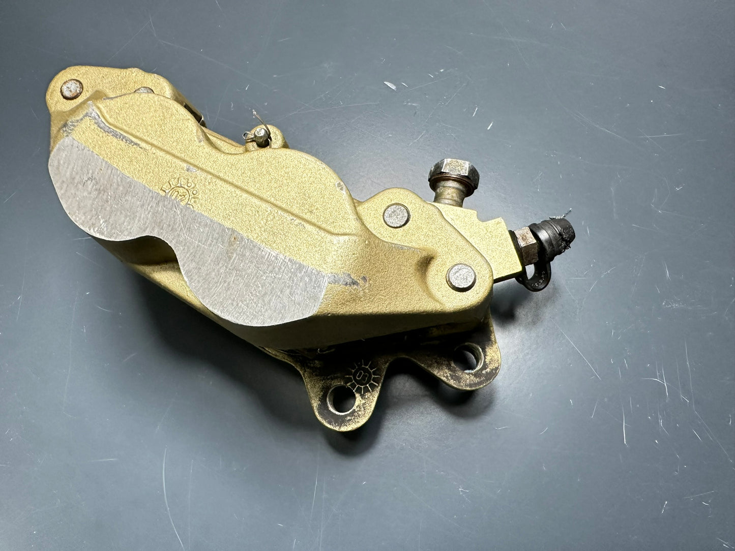 PINZA FRENO ANTERIORE BREMBO Motard 125 200 250 300 350 400 450 500 525 530 560