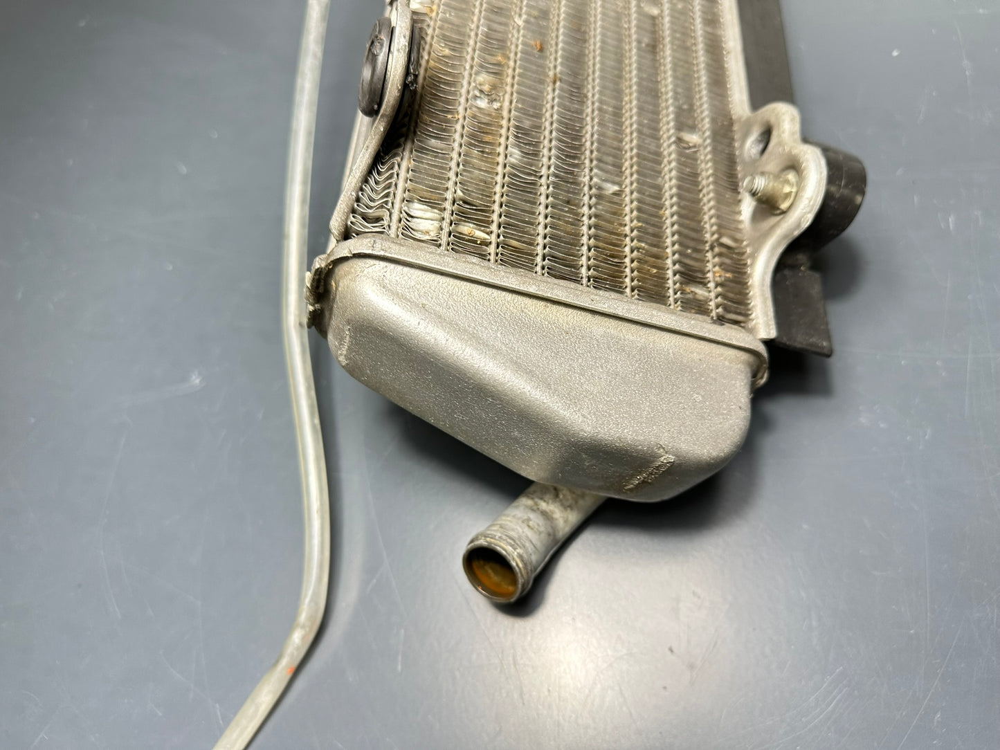 RADIATORE SINISTRO KTM Sx SxF Exc ExcF 250 400 520 540 59035007200 Radiator L/s