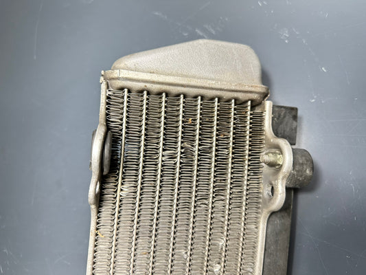 RADIATORE DESTRO KTM Sx SxF Exc ExcF 250 400 520 540 Radiator R/s 2001 2002