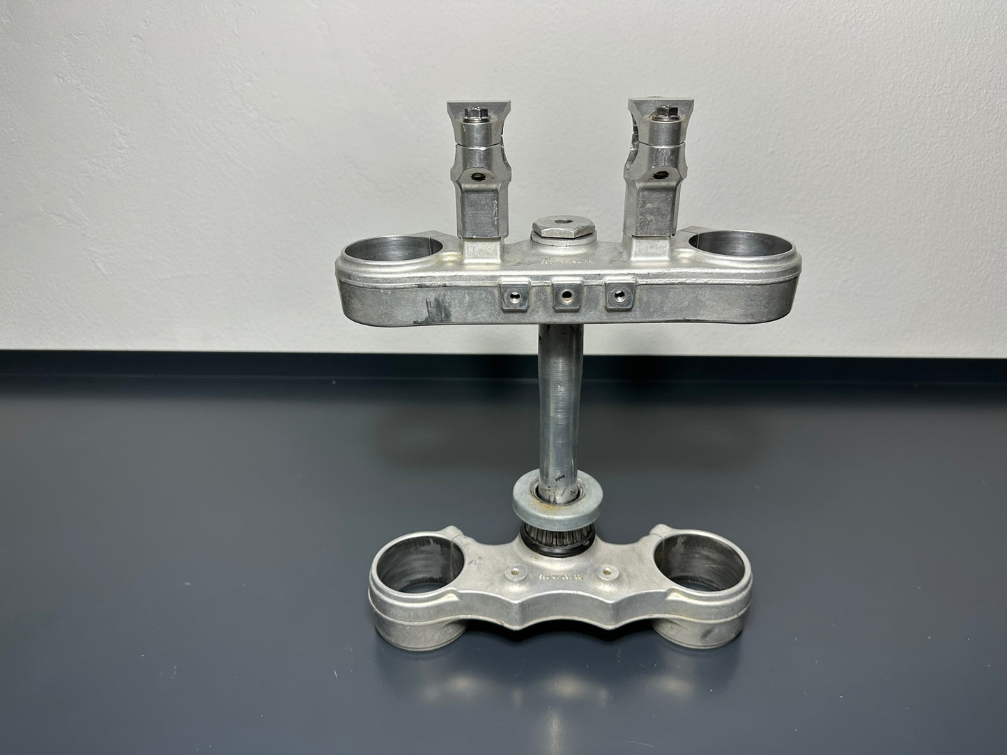 PLATES and RISERS KTM Exc 125 200 2010 2011 59001232022 59001234022 Triple Clamp