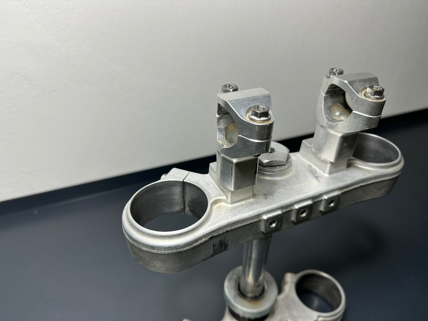 PLATES and RISERS KTM Exc 125 200 2010 2011 59001232022 59001234022 Triple Clamp