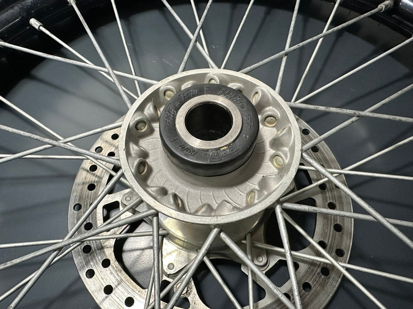 CERCHIO ANTERIORE COMPLETO KTM HUSQVARNA 21