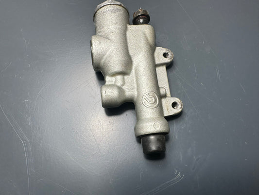 POMPA FRENO POSTERIORE KTM HUSQVARNA 125 250 300 450 77013060044