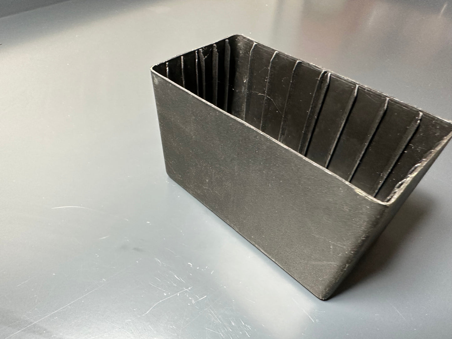 CARENA SCATOLA VANO BATTERIA HONDA NS 125 F 1984 1985 1986 50327KK4000