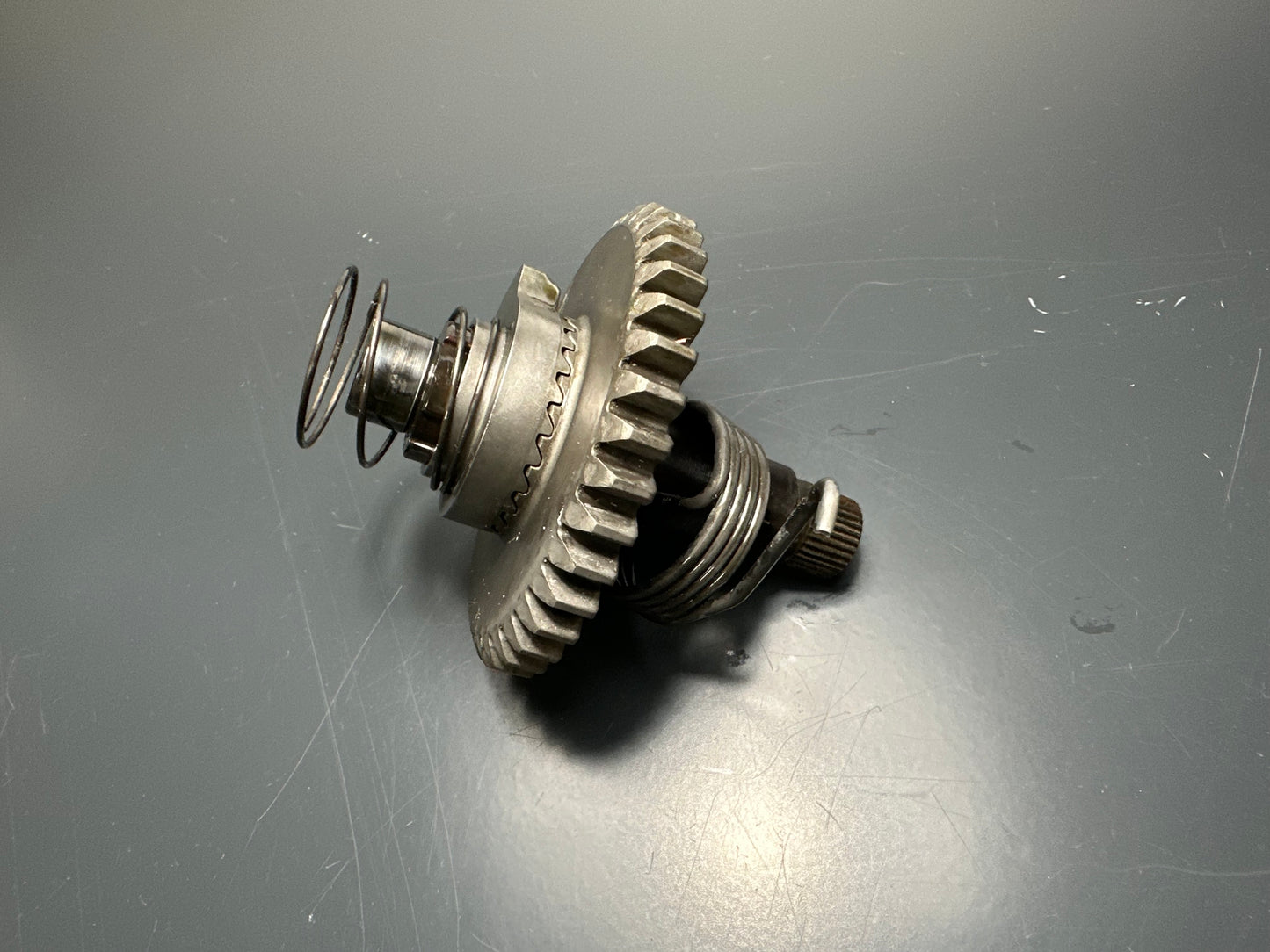 INGRANAGGIO ACCENSIONE Ktm Husqvarna 250 300 450 Kickstarter Shaft 59033050100