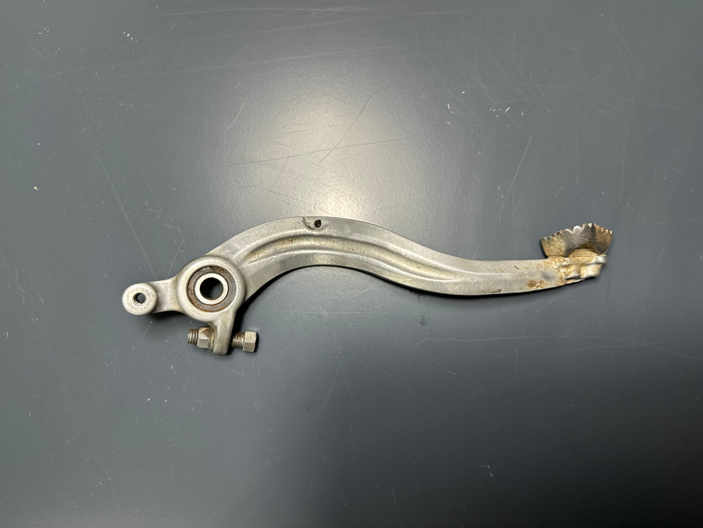 PEDALE FRENO POSTERIORE KTM Sx Exc Smr 125 250 300 450 525 540 560 54813050044
