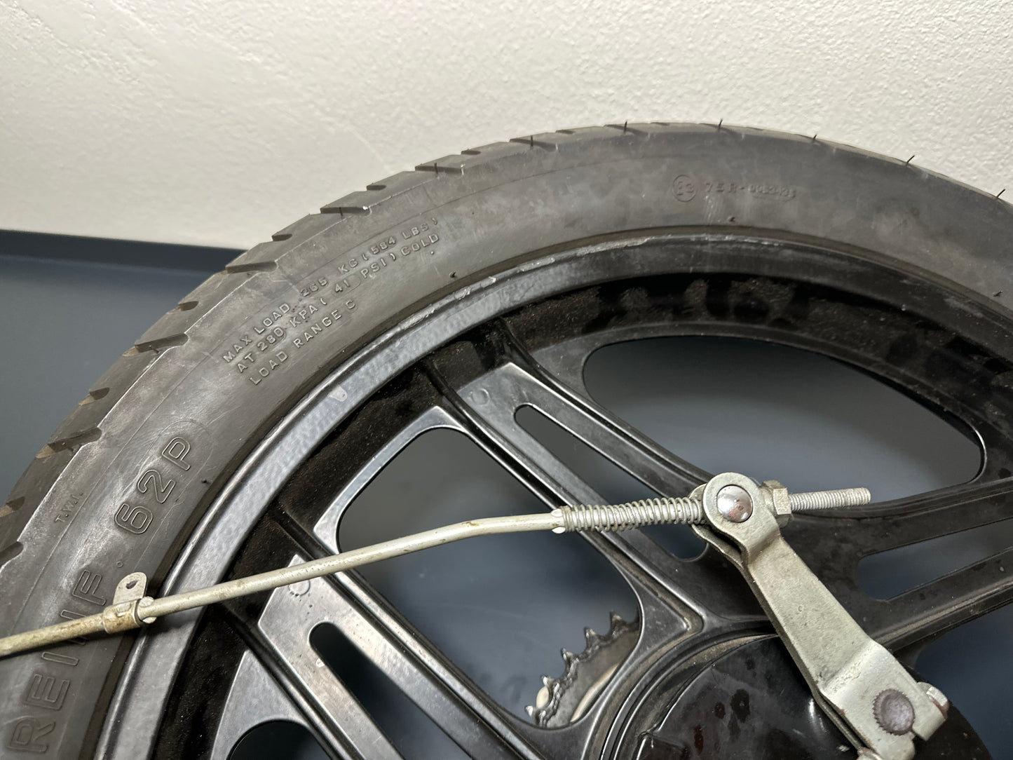 CERCHIO RUOTA POSTERIORE CON PERNO HONDA NS 125 F 1984 1985 1986 42650KR1760