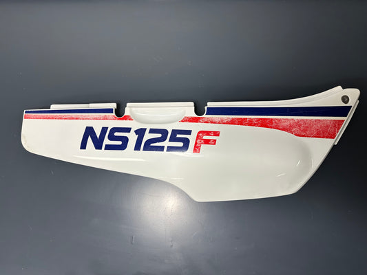 FIANCHETTO DESTRO CARENA HONDA NS 125 F 1984 1985 1986 COVER,L.S 83550KR1760ZC