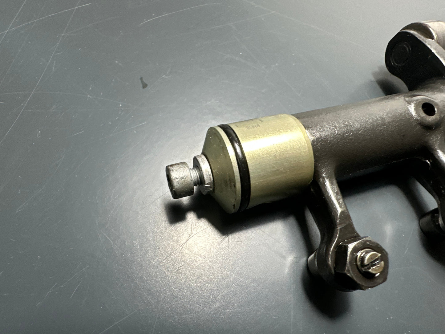 BILANCERE SCARICO KTM Sx Exc 400 520 540 2000 2001 Rocker Arm Intake 59036060044