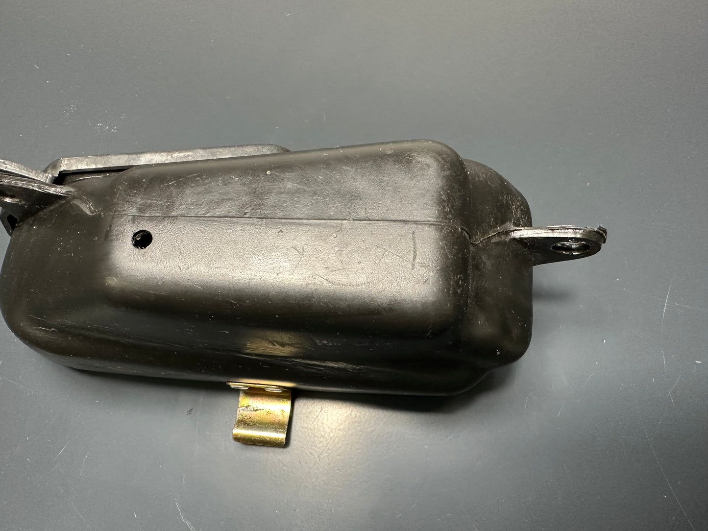 VANO PORTAOGGETTI HONDA NS 125 F 1984 1985 1986 89020KR1760 89022KR1760