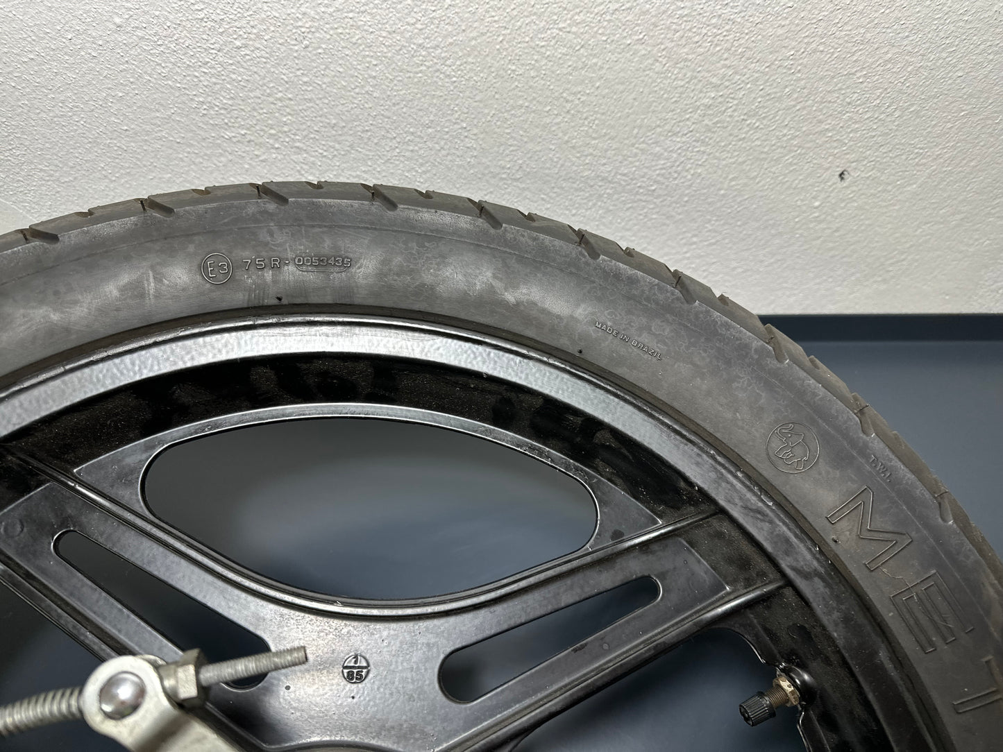 CERCHIO RUOTA POSTERIORE CON PERNO HONDA NS 125 F 1984 1985 1986 42650KR1760