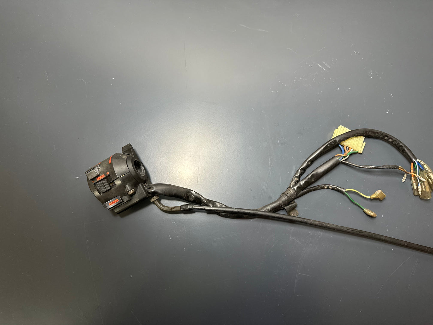 BLOCCHETTO LUCI FRECCE CLACSON HONDA NS 125 F 1984 1985 1986 35150KR1761