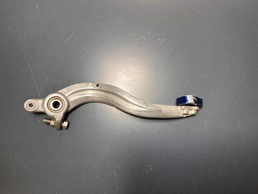 PEDALE FRENO POSTERIORE Ktm Husqvarna 125 250 300 450 77213050044 Foot Brake Lever Cpl.