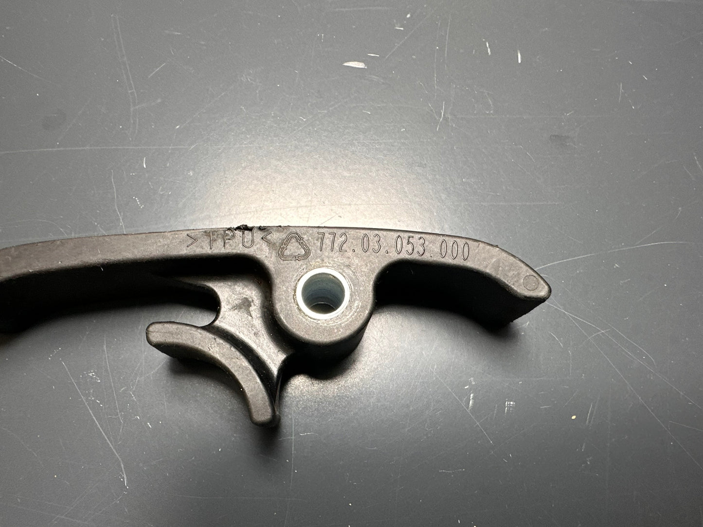 PATTINO CATENA KTM HUSQVARNA 125 250 300 450 77203053010 Chain Sliding