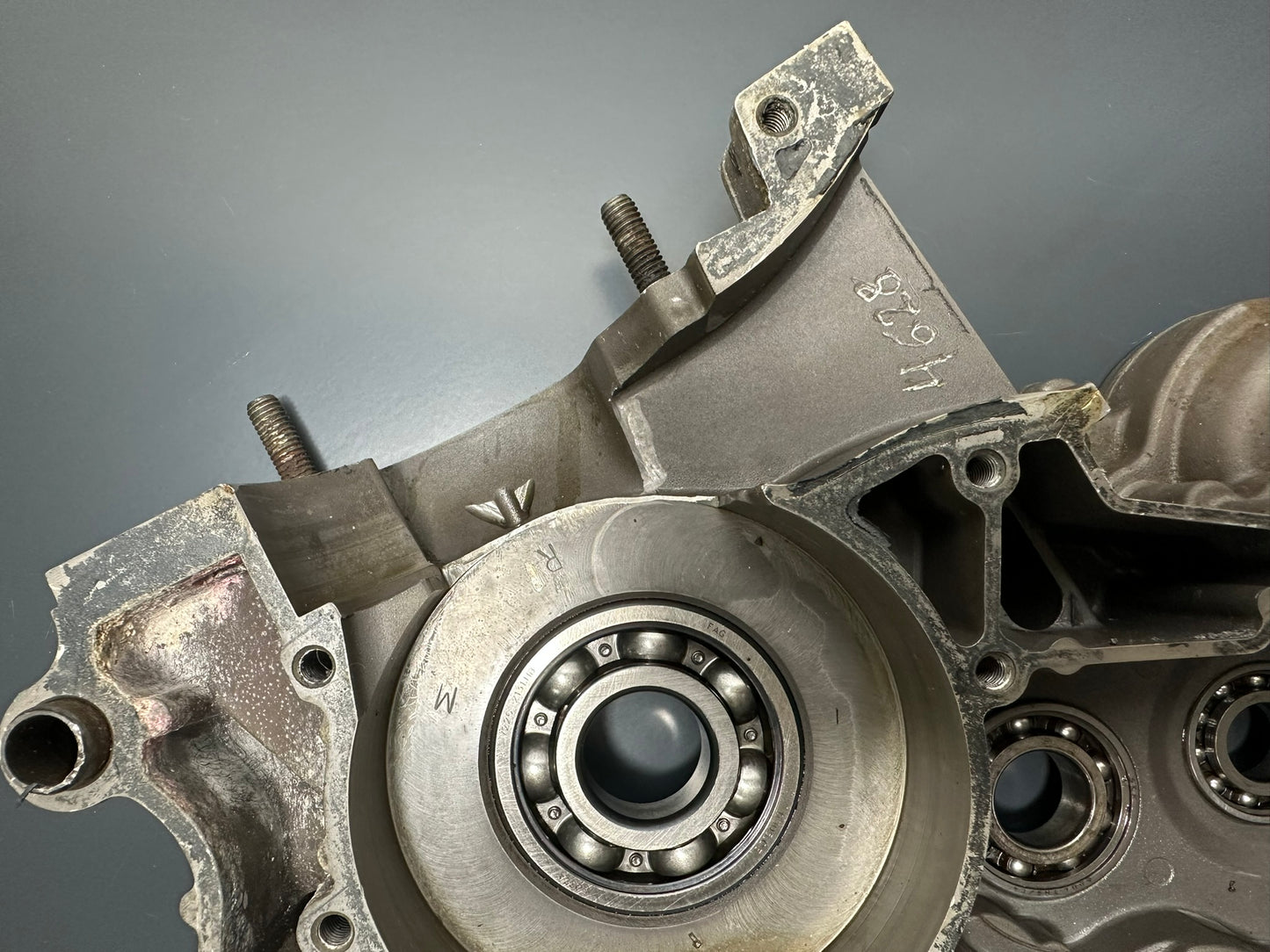 CARTER CENTRALI Ktm Exc 125 2005 52330000544 Engine Case