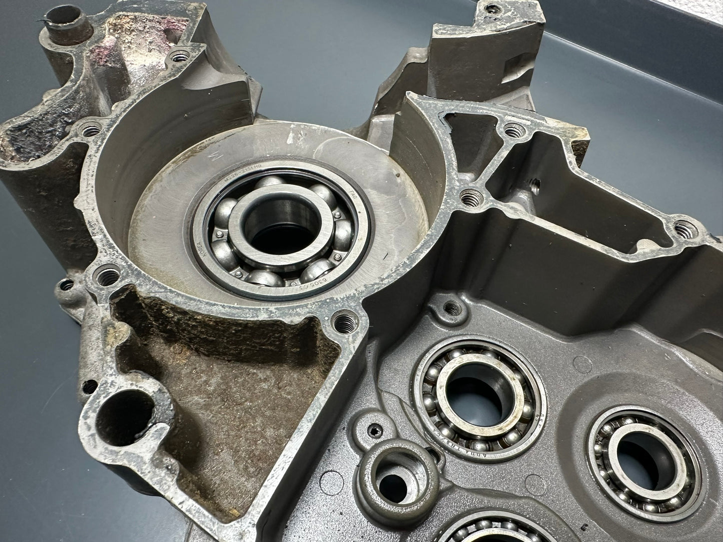 CARTER CENTRALI Ktm Exc 125 2005 52330000544 Engine Case