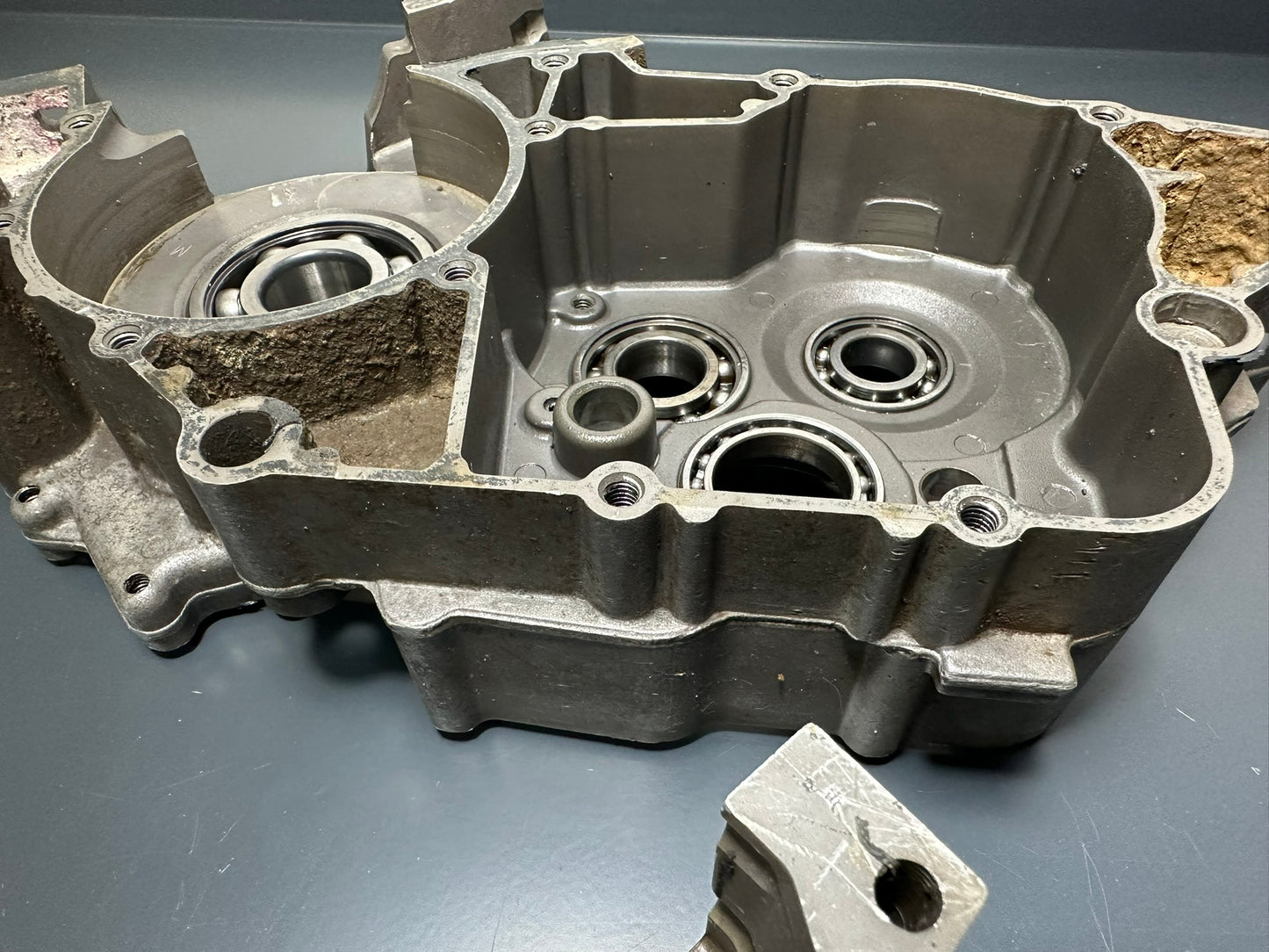 CARTER CENTRALI Ktm Exc 125 2005 52330000544 Engine Case