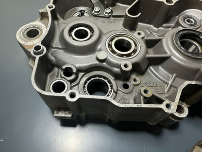 CARTER CENTRALI Ktm Exc 125 2005 52330000544 Engine Case