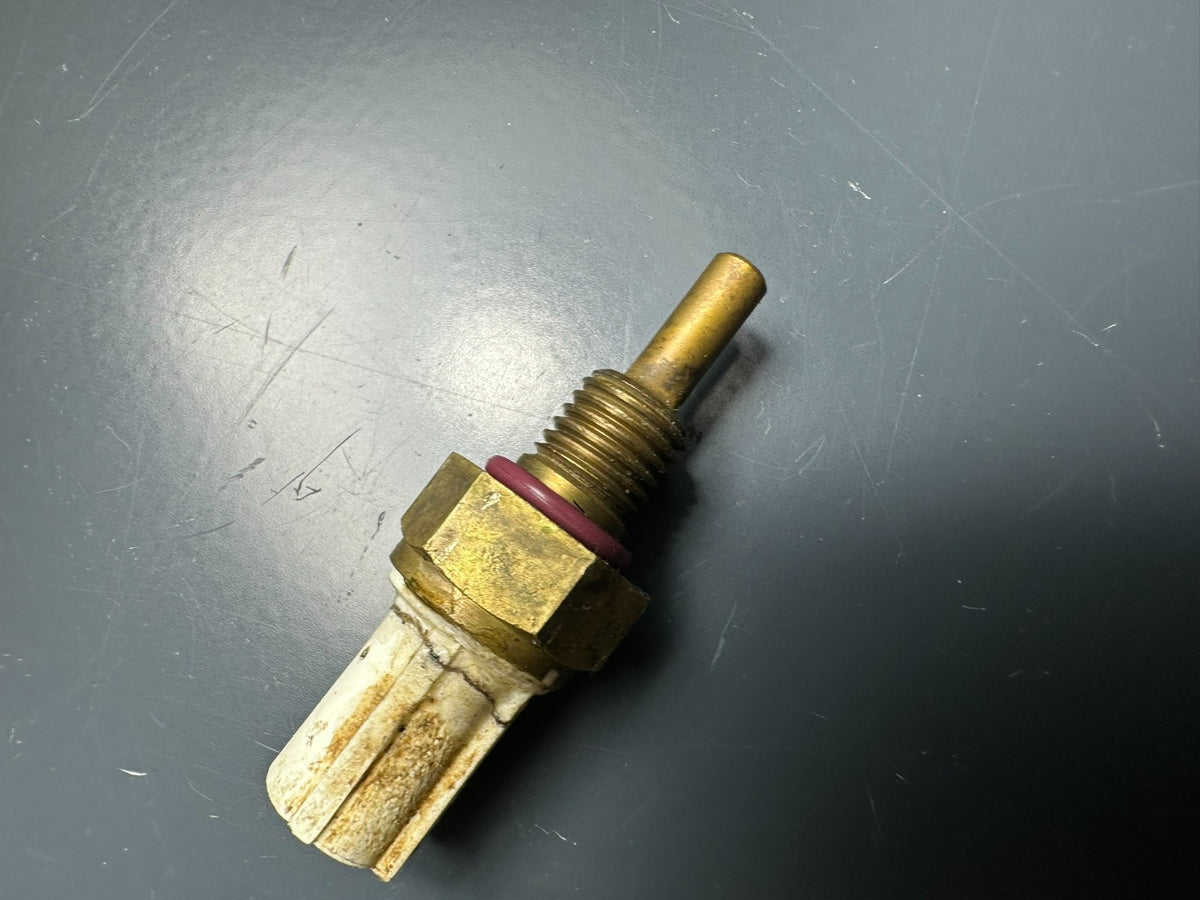 v1|137381785066|0