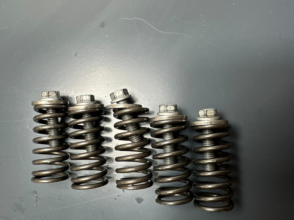 v1|137312908860|0