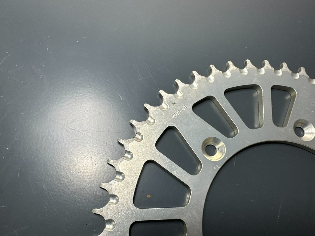 v1|137245361437|0