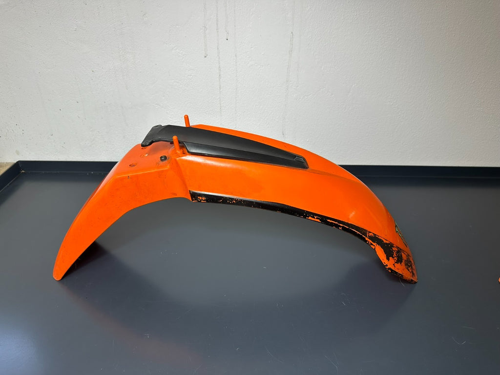 v1|137455407592|0