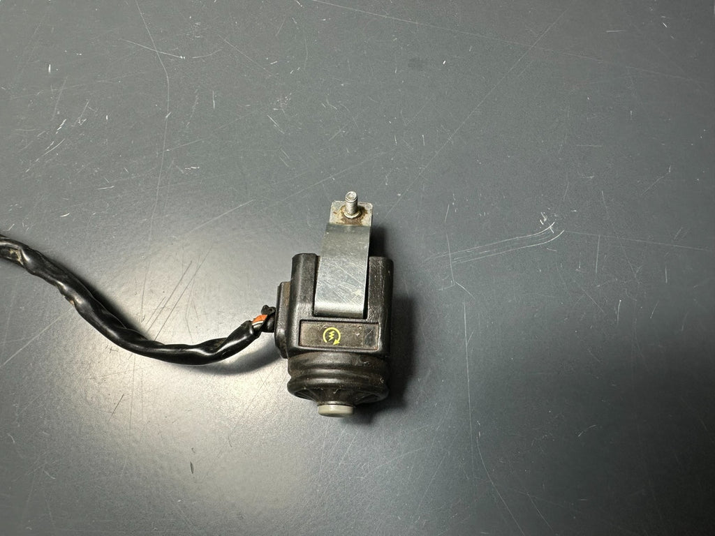 v1|137508961596|0