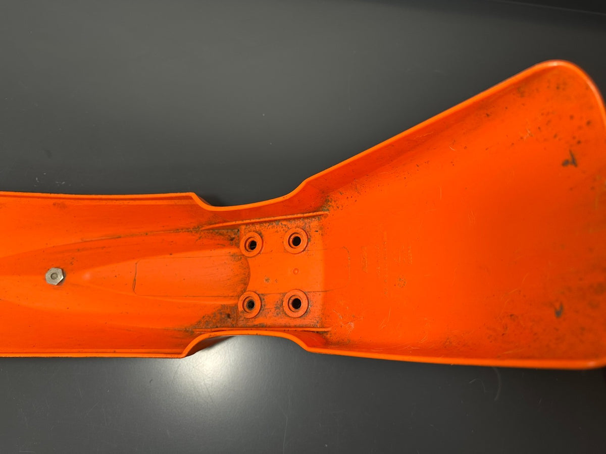 v1|137455407592|0