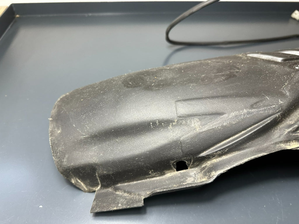 v1|137446135703|0