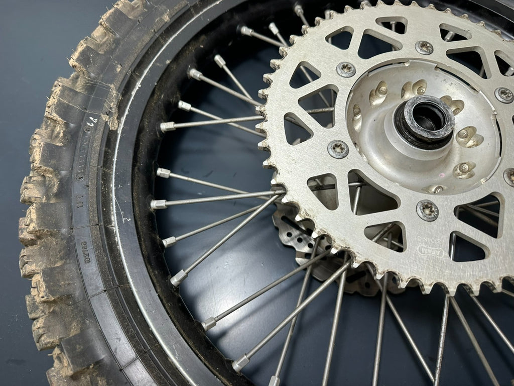 v1|137659077992|0