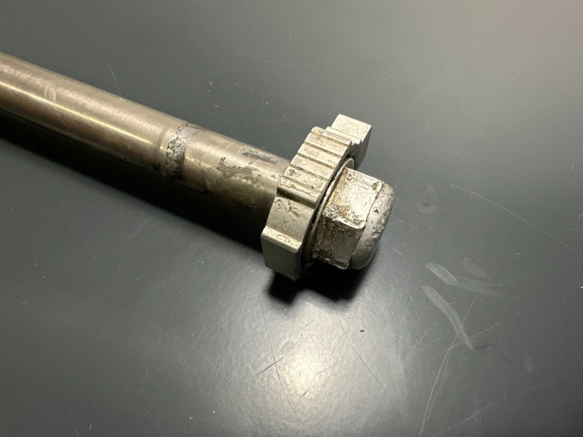 v1|137739900683|0