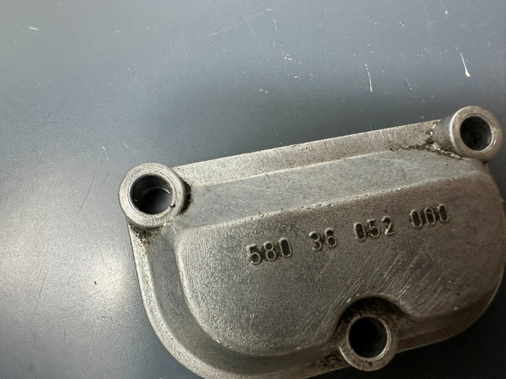 v1|137422456536|0