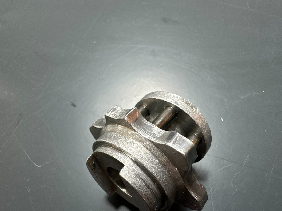 v1|137312703681|0
