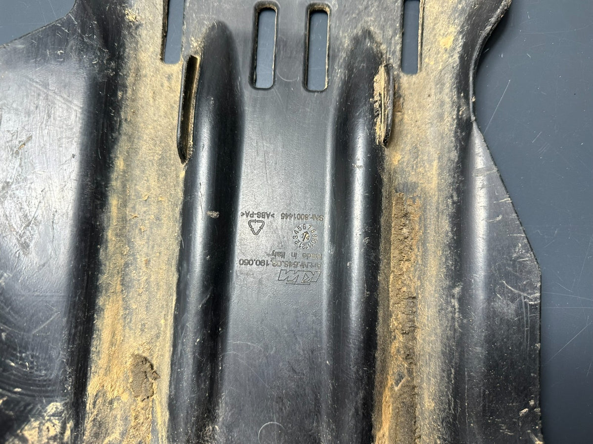 v1|137467585688|0
