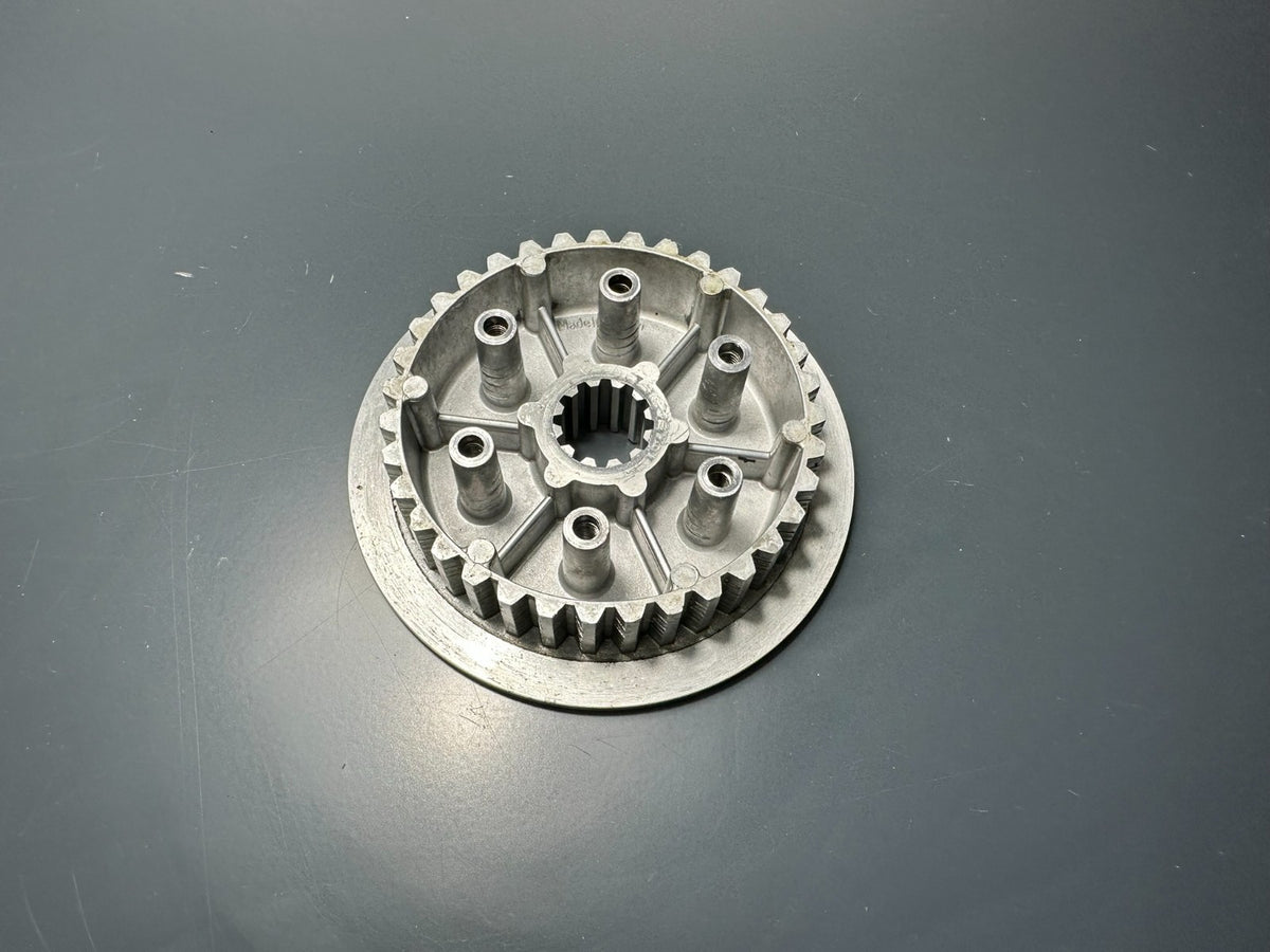 v1|136976001037|0
