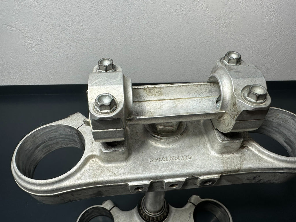 v1|137150425800|0