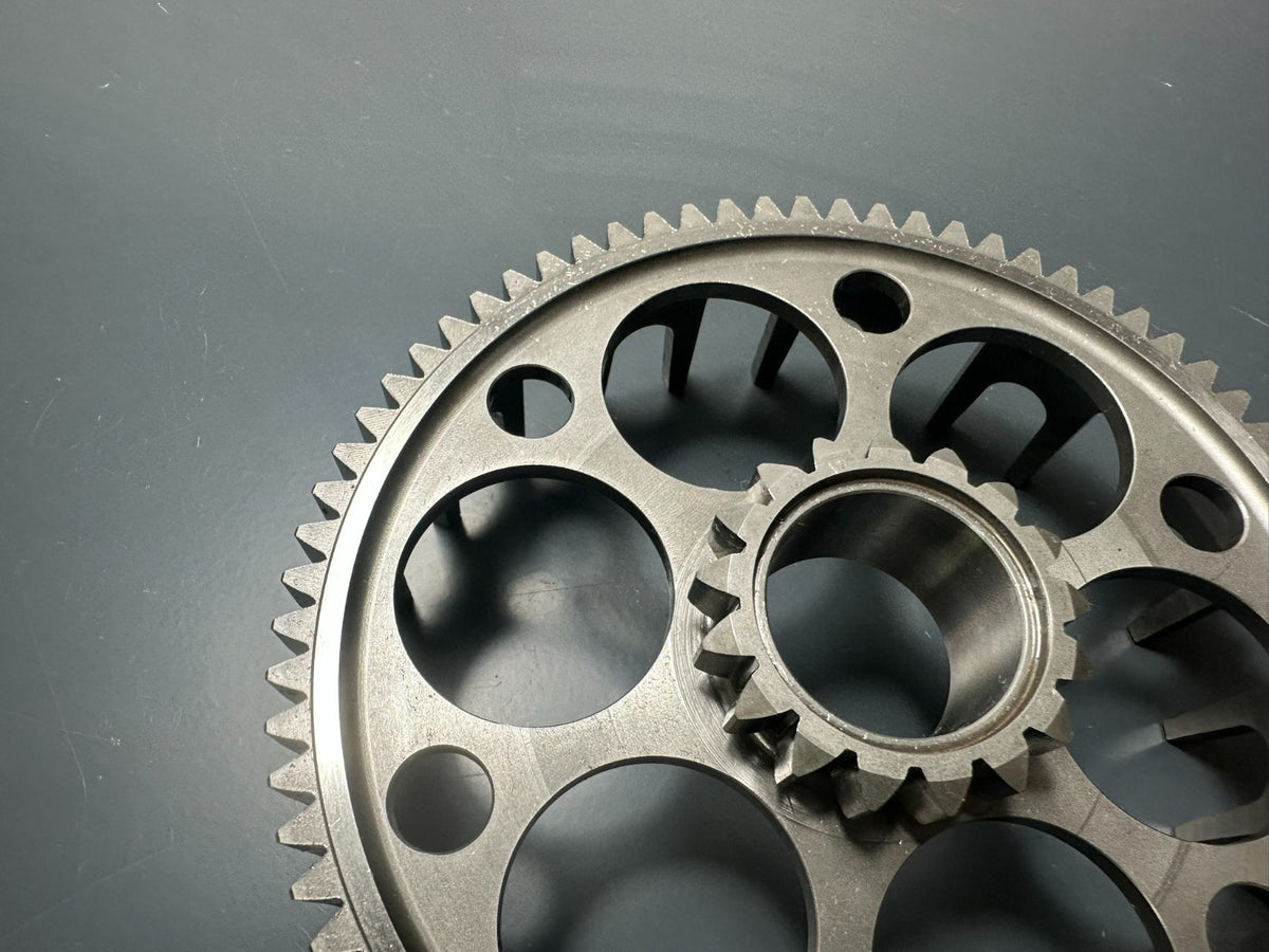 v1|137762944676|0