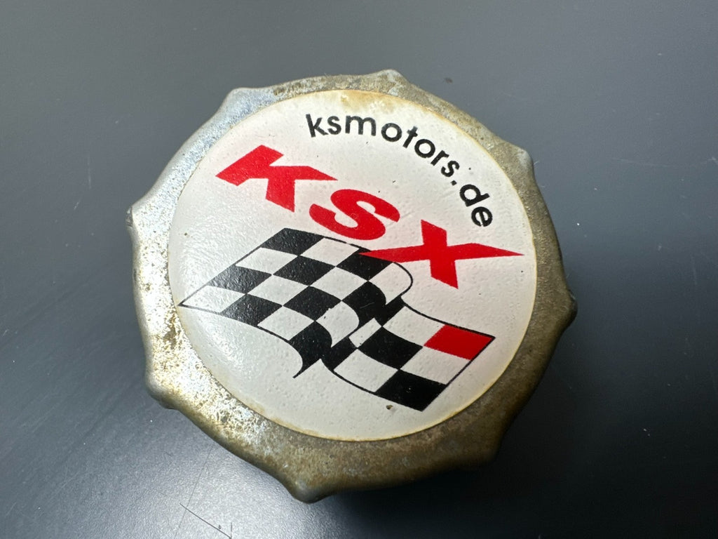 v1|137214900598|0