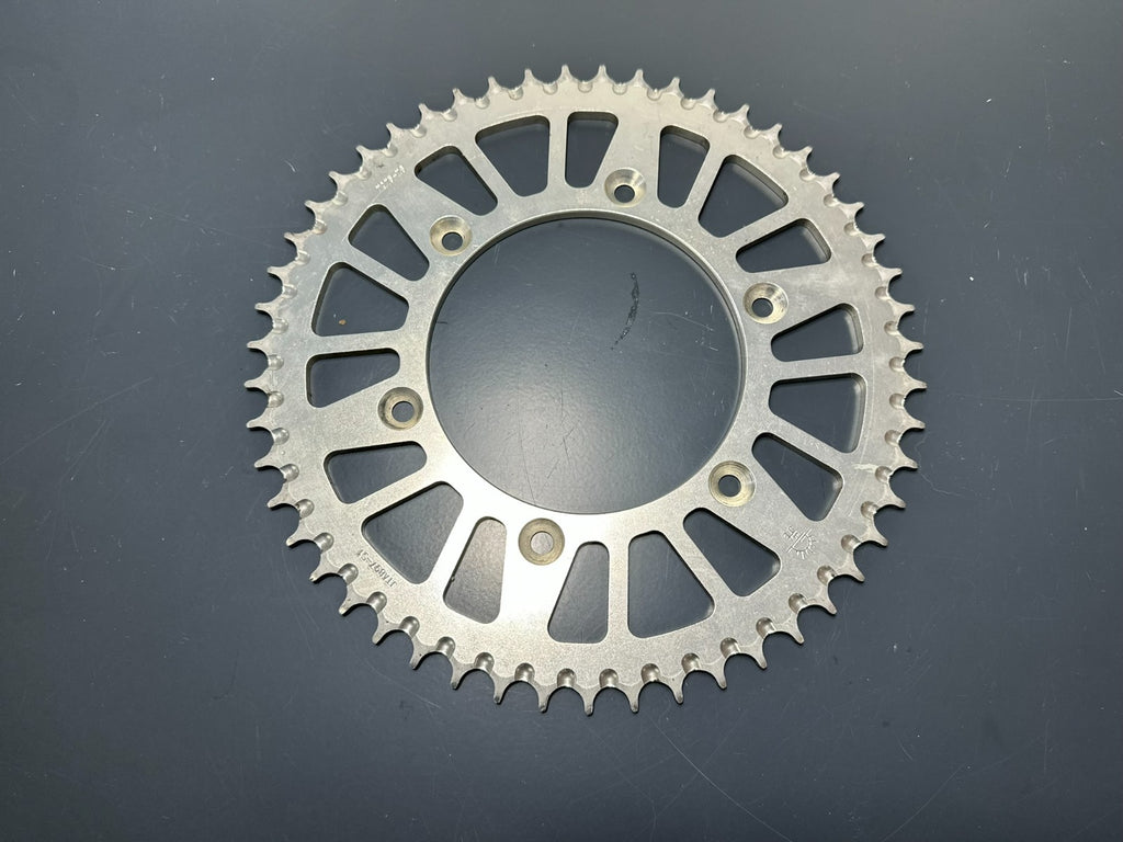 v1|137245361437|0